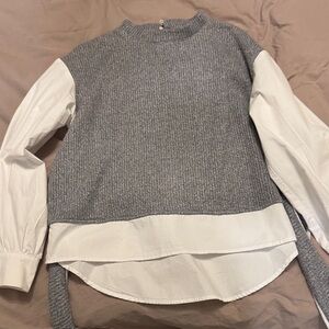 English factory Gray and White Layered Sweater Top